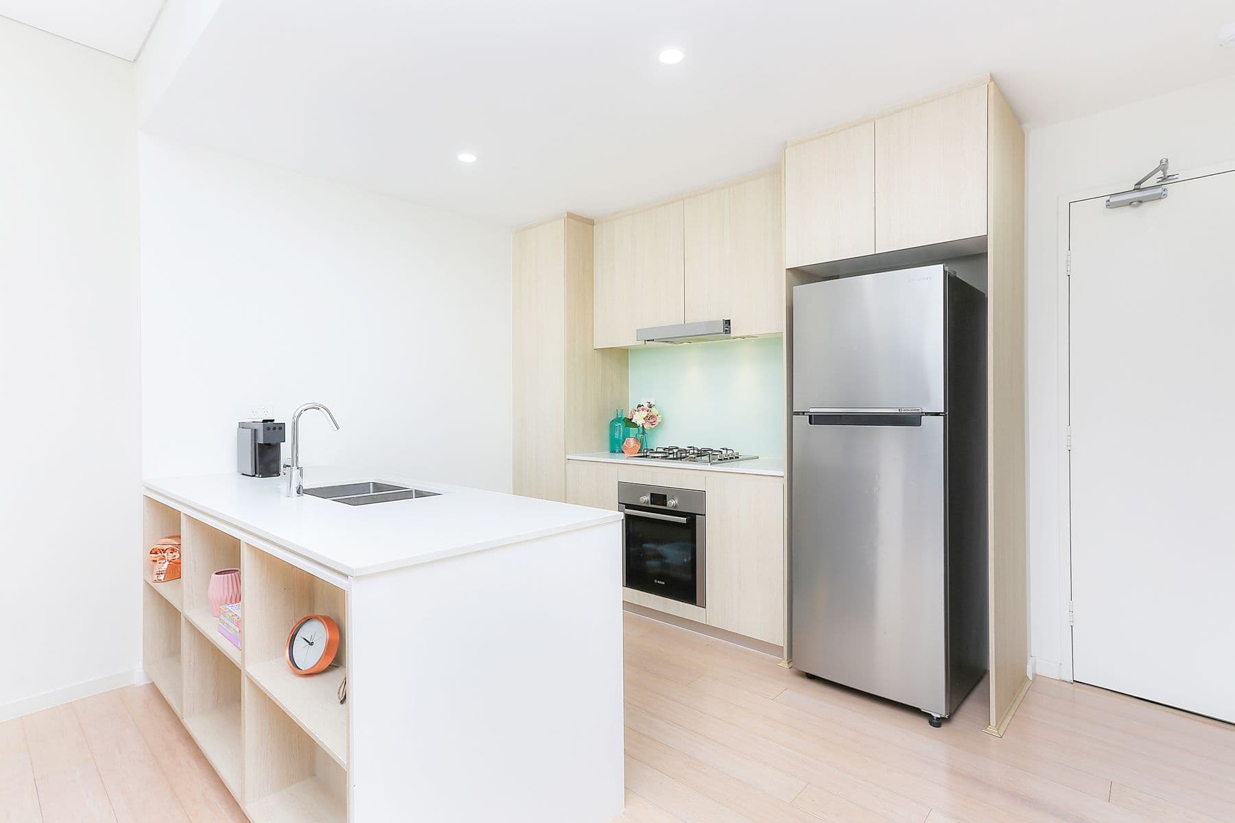 90 Bay Street, Botany NSW 2019, Botany - Thumbnail 2