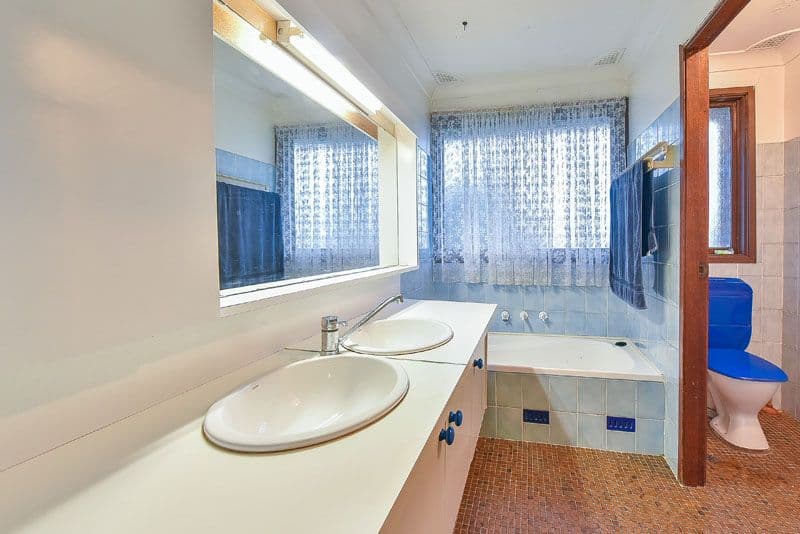 6 Lostock Place, Leumeah NSW 2560, Leumeah - Thumbnail 4