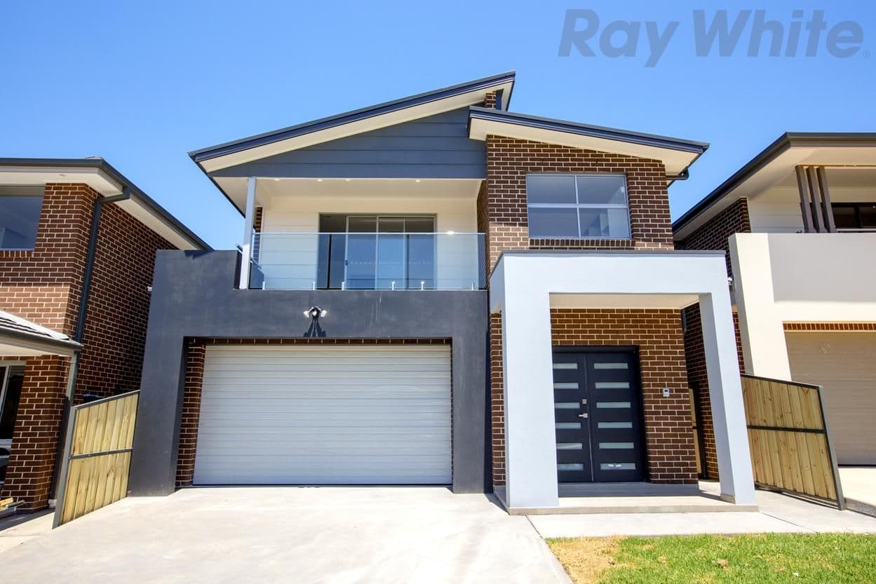 99 Dobroyd Drive, Elizabeth Hills - Image 1
