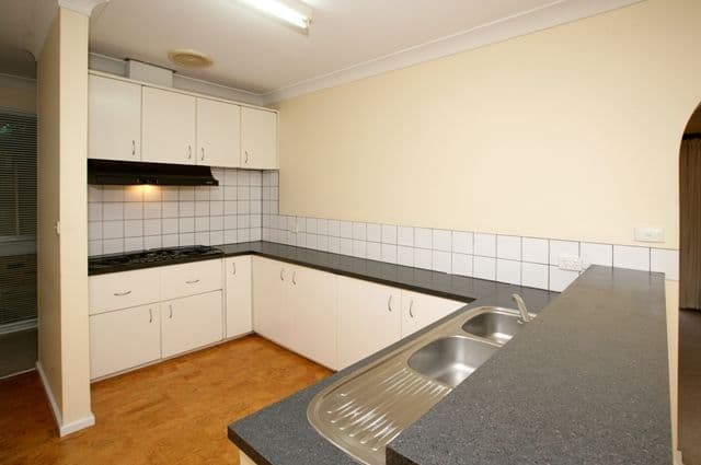 21 Wilks Avenue, KOORINGAL NSW 2650, Kooringal - Thumbnail 6