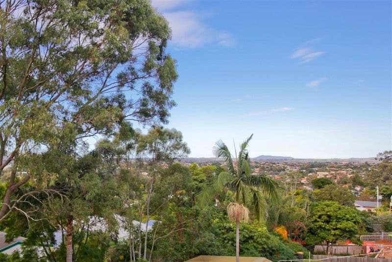 105 Hoff Street, Mount Gravatt East QLD 4122, Mount Gravatt East - Thumbnail 2