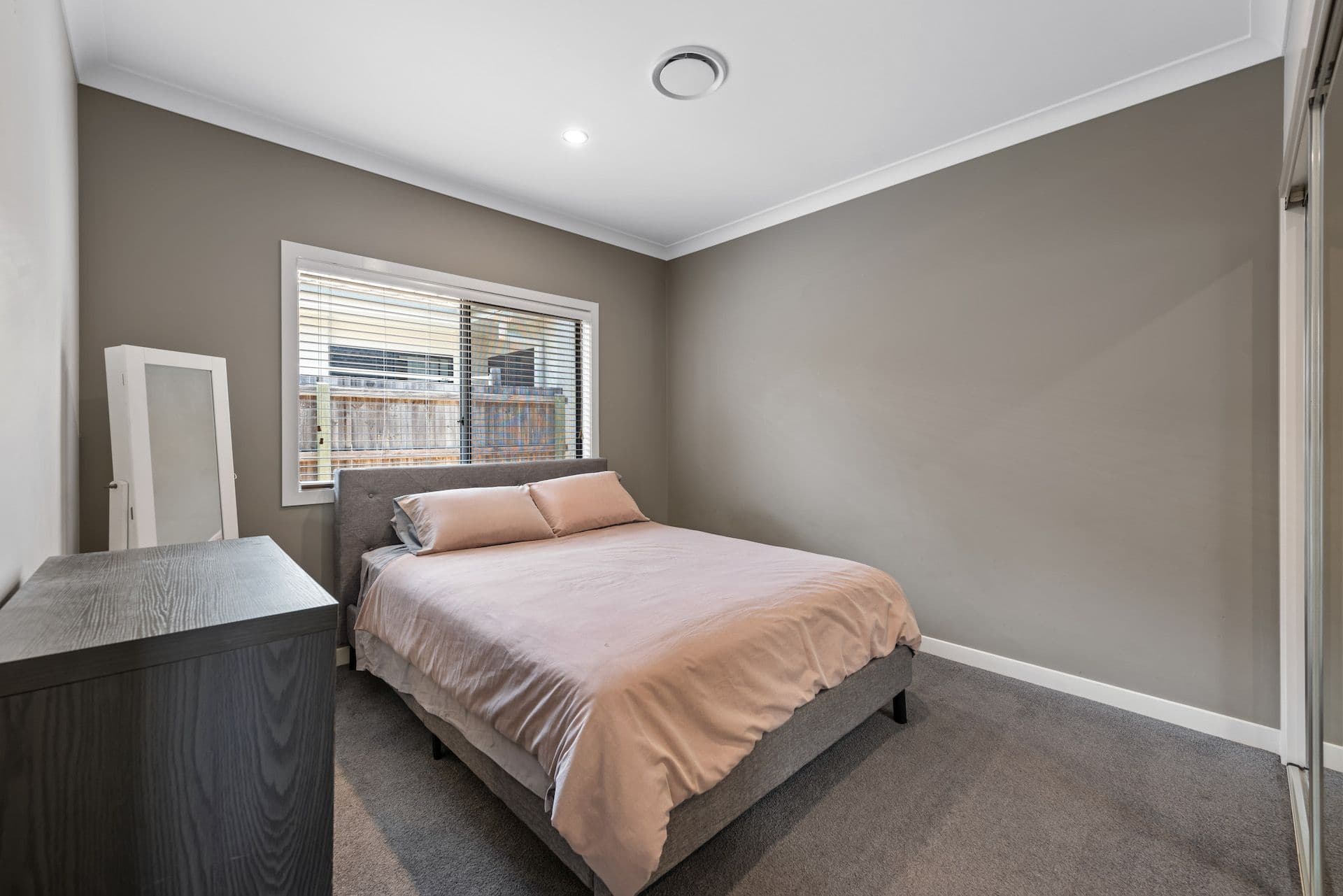 5 Crenshaw Street, North Lakes QLD 4509, North Lakes - Thumbnail 8