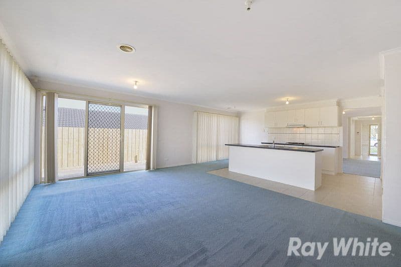 88 Earlsfield Drive, Berwick VIC 3806, Berwick - Thumbnail 3