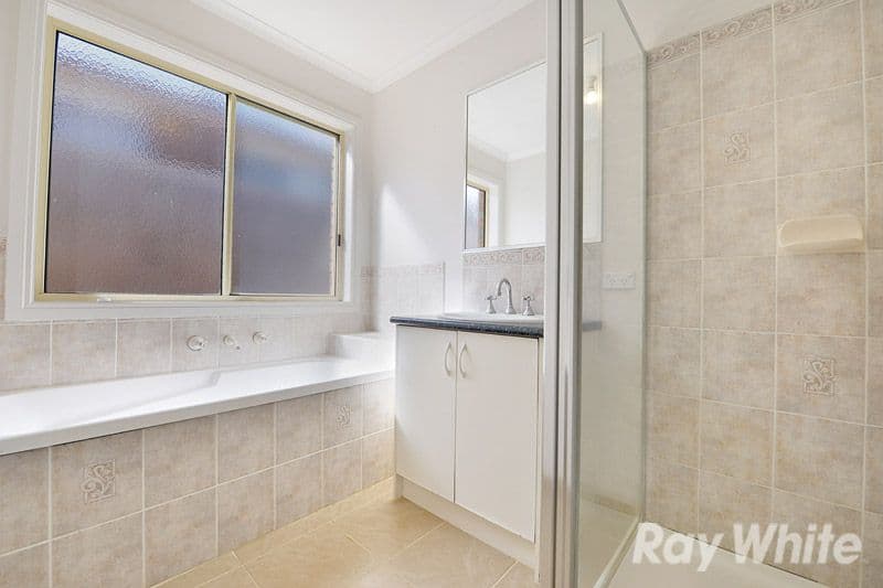 88 Earlsfield Drive, Berwick VIC 3806, Berwick - Thumbnail 6