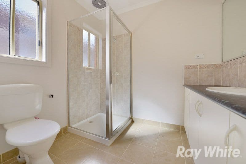 88 Earlsfield Drive, Berwick VIC 3806, Berwick - Thumbnail 8