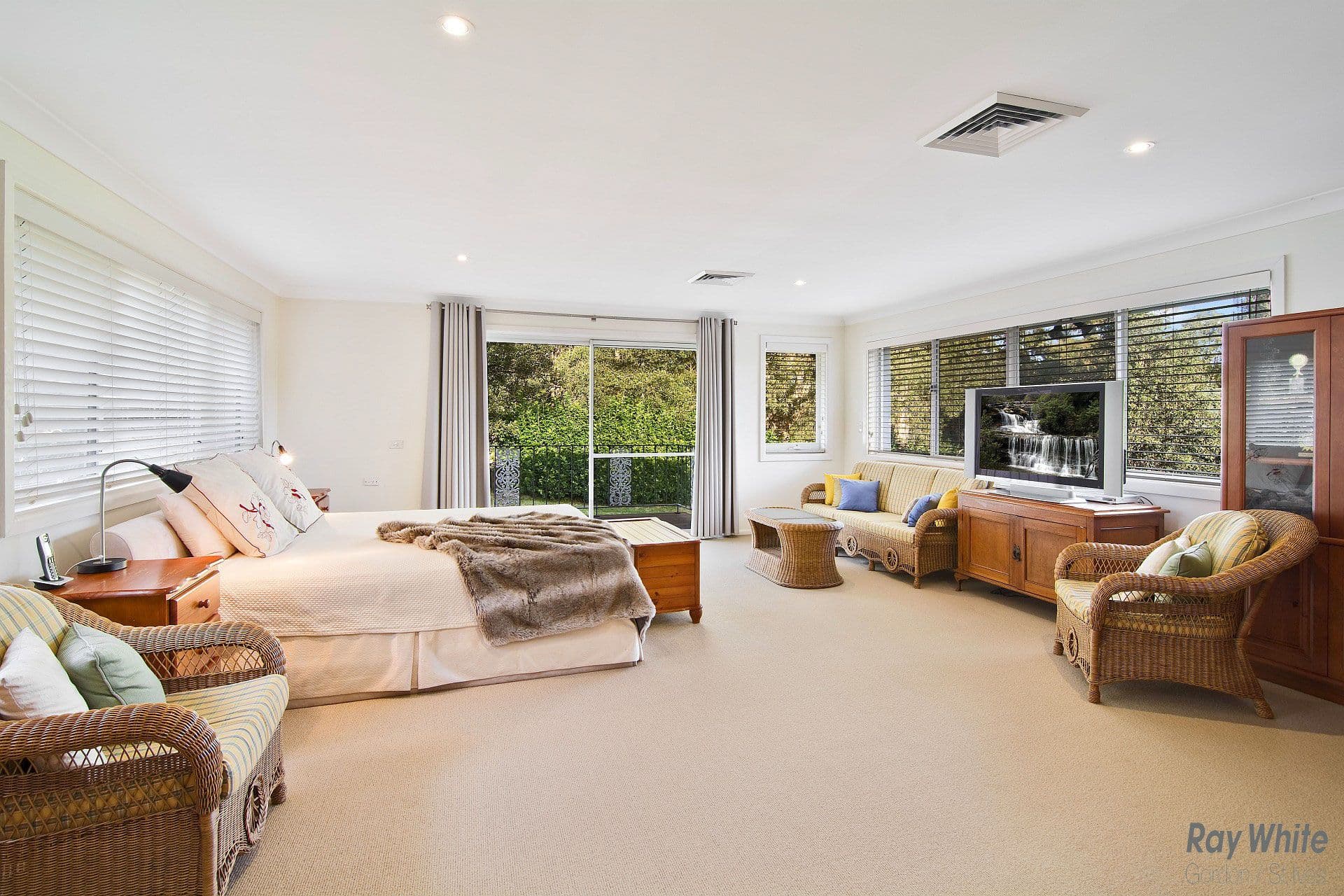 82 St Johns Avenue, Gordon NSW 2072, Gordon - Thumbnail 6