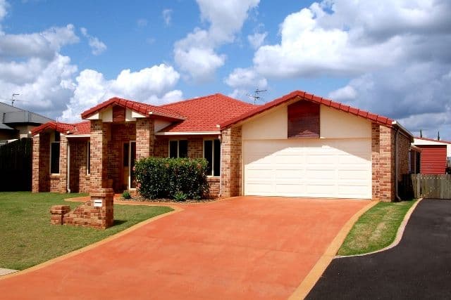 39 Mather Street, HIGHFIELDS QLD 4352, Highfields - Thumbnail 2