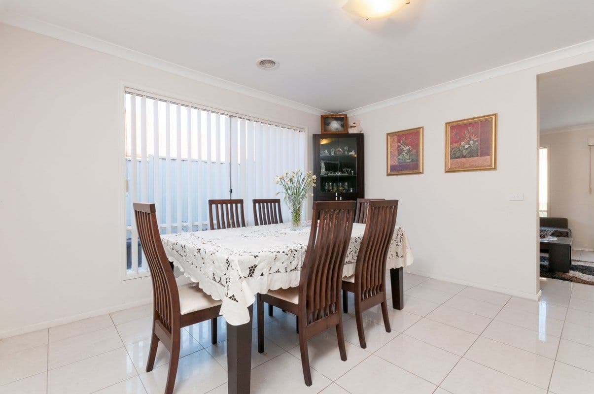 95 Golfview Drive, CRAIGIEBURN VIC 3064, Craigieburn - Thumbnail 4