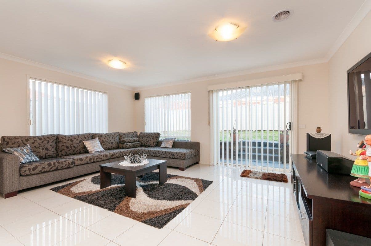 95 Golfview Drive, CRAIGIEBURN VIC 3064, Craigieburn - Thumbnail 5