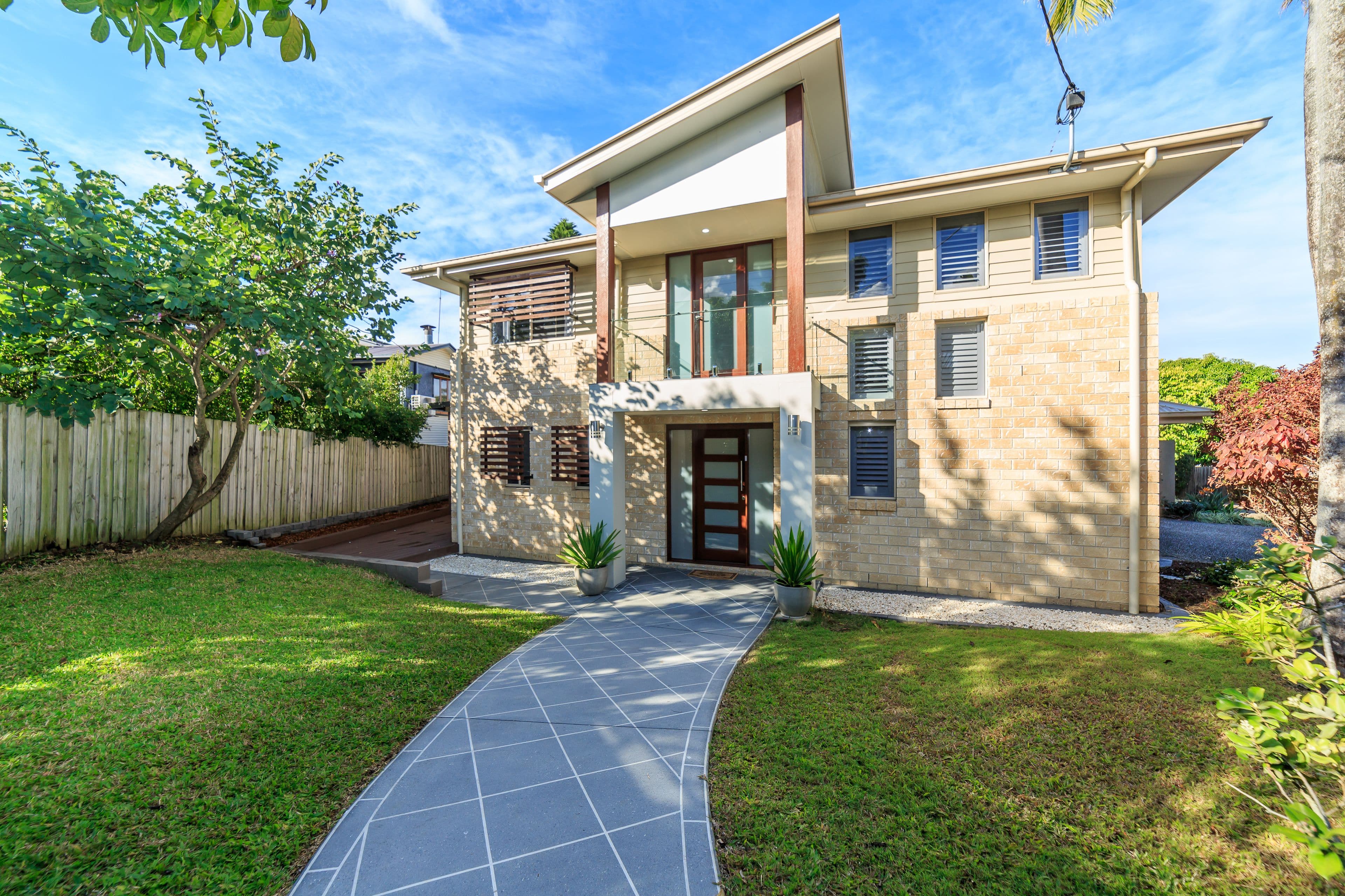 27 McCowan Street, Ashmore QLD 4214, Ashmore - Image 1