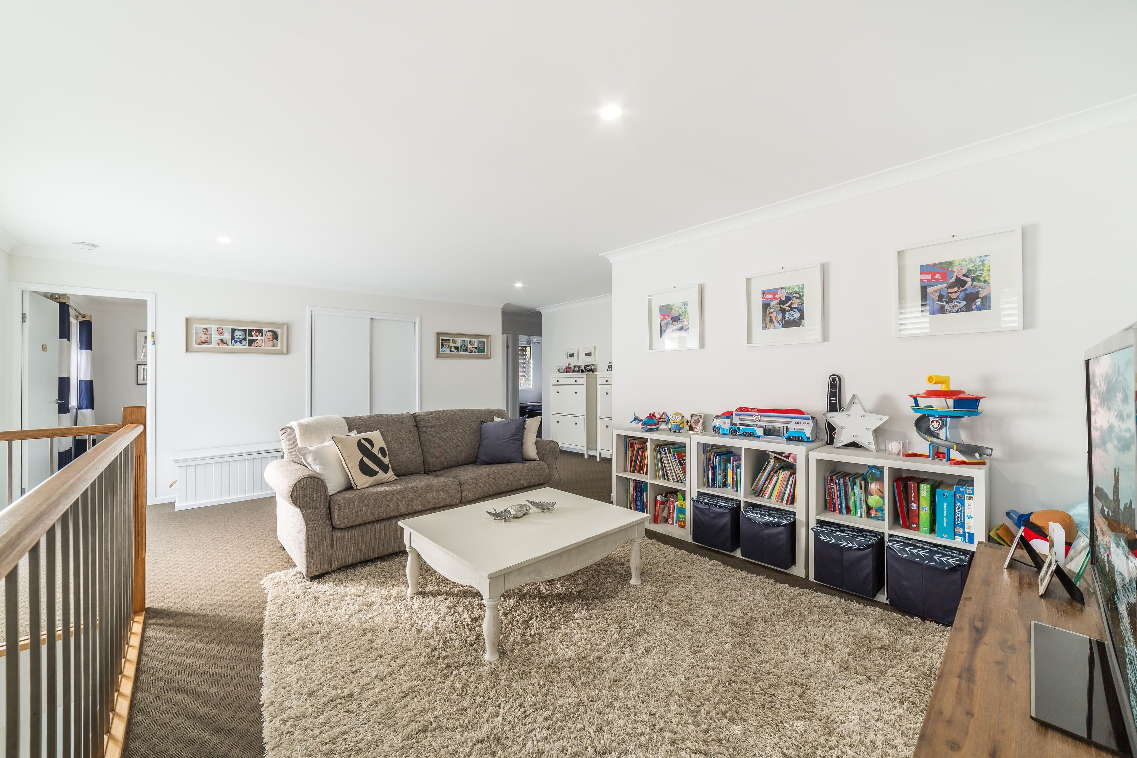 27 McCowan Street, Ashmore QLD 4214, Ashmore - Thumbnail 4