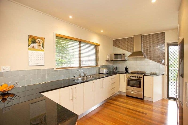 49 Salandra Street, MANSFIELD QLD 4122, Mansfield - Thumbnail 3