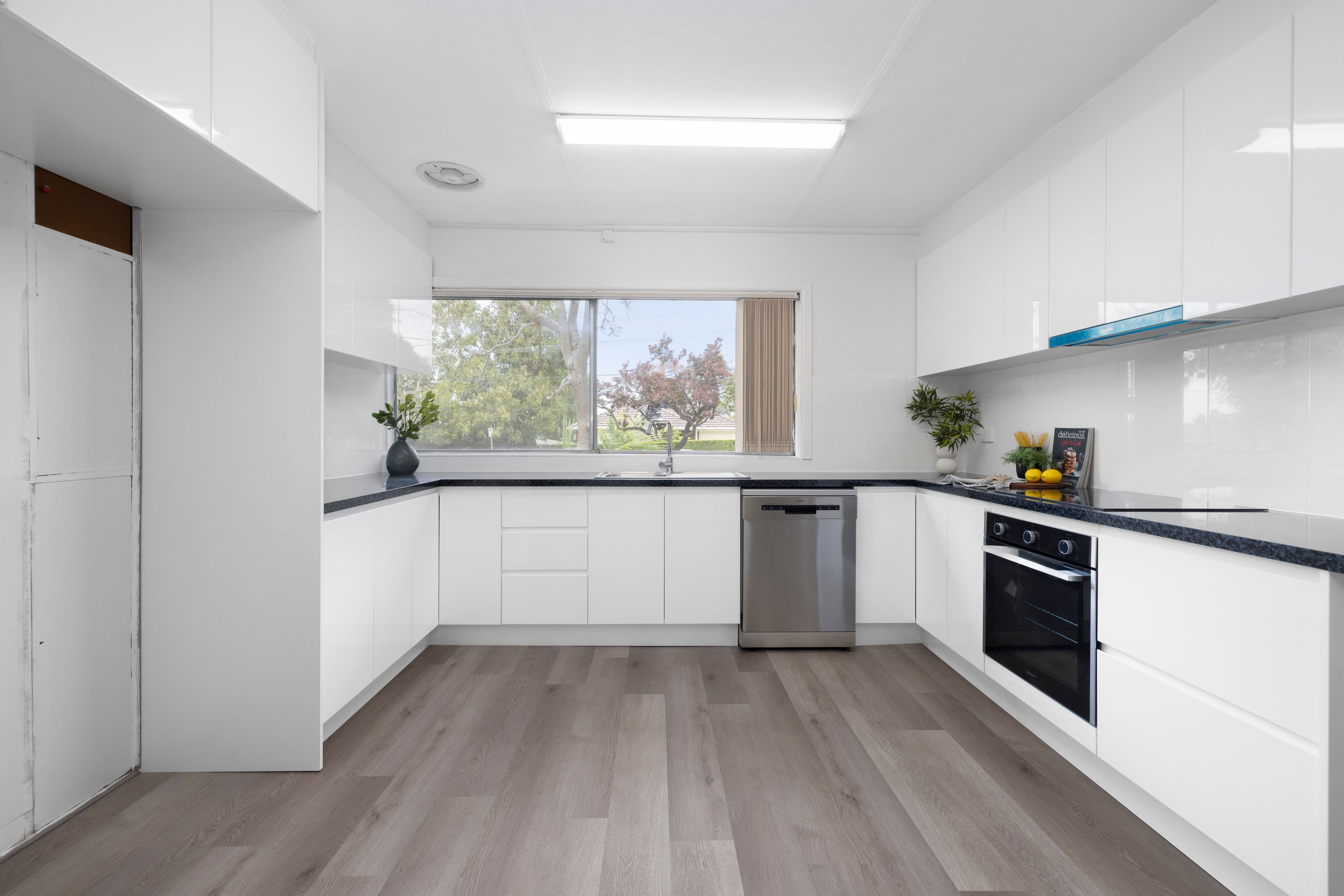 51 Wilson Street, Cheltenham VIC 3192, Cheltenham - Thumbnail 8