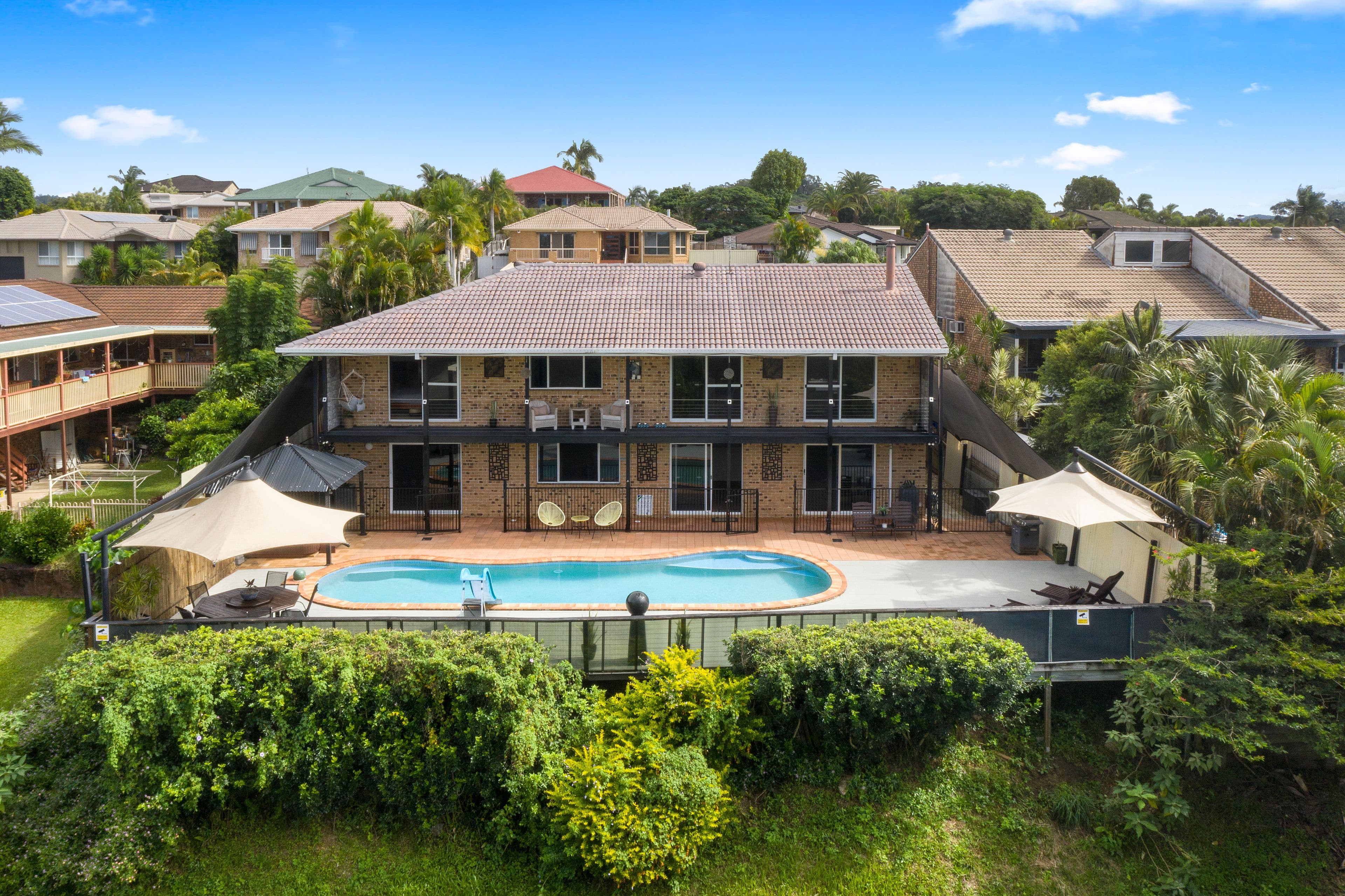 40 Hastings Cresent, Carrara QLD 4211, Carrara - Thumbnail 2