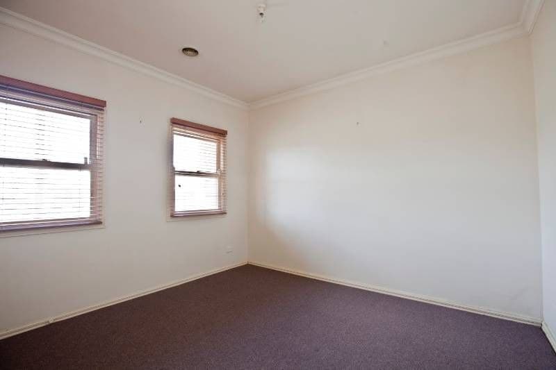 37 Errol Street, Footscray - Thumbnail 6