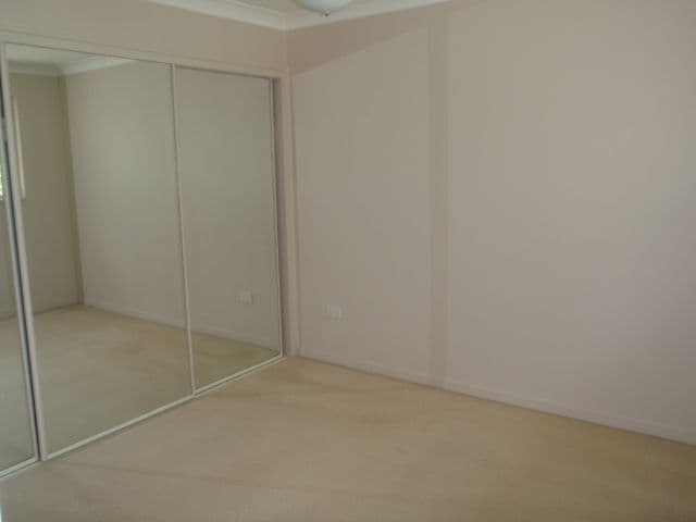 6 Buddy Holly Close, PARKWOOD QLD 4214, Parkwood - Thumbnail 7
