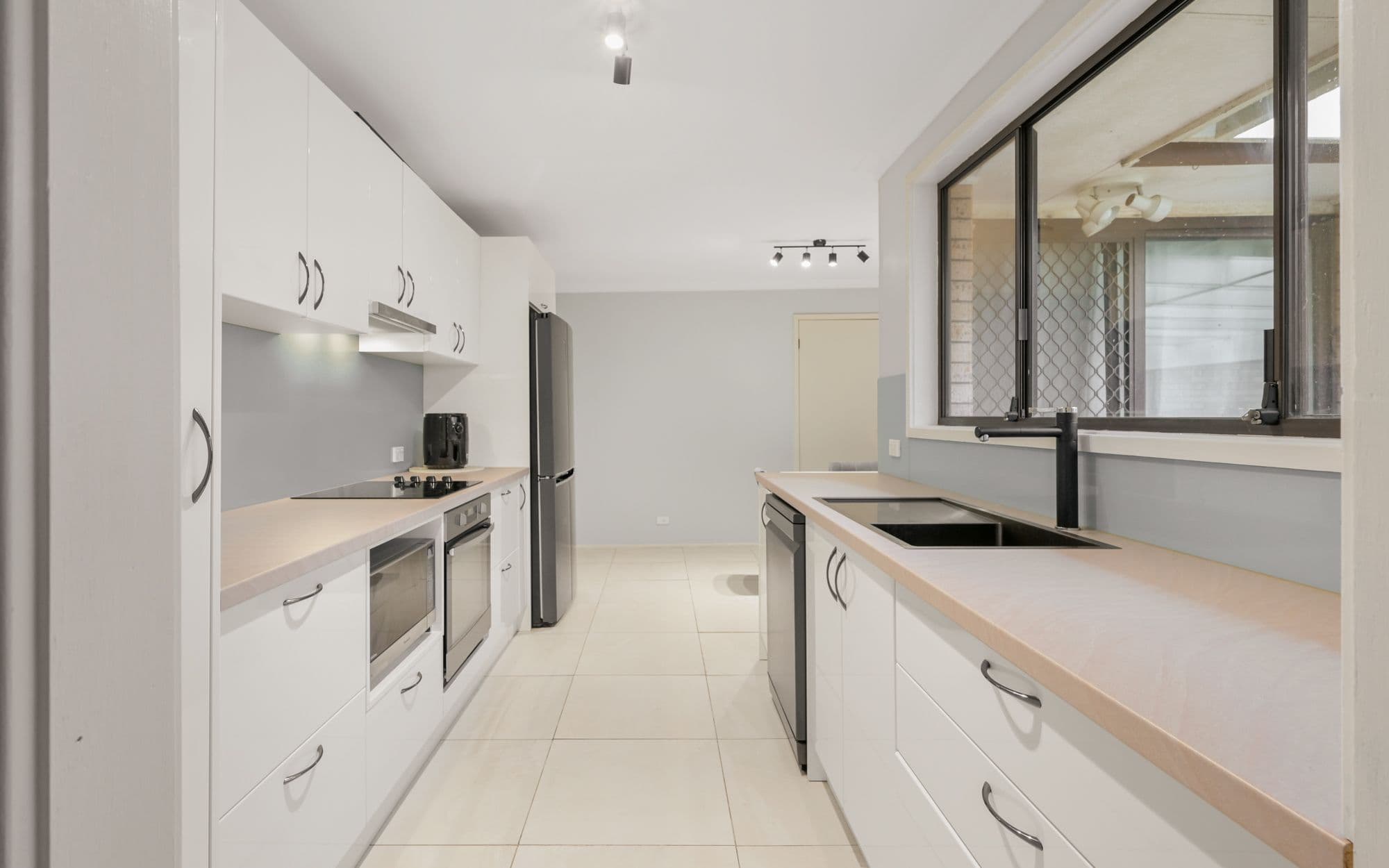 24 Starfighter Avenue, Raby NSW 2566, Raby - Thumbnail 7