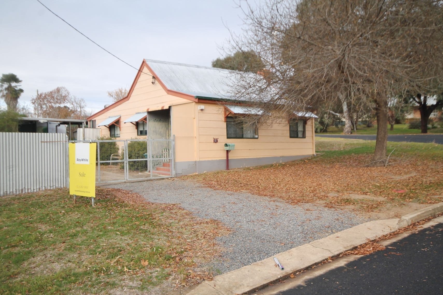 28 Iris Street, Harden - Image 1