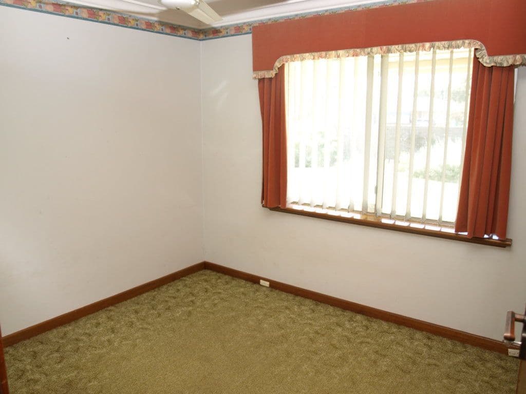 67 Carisbrooke Street, MADDINGTON WA 6109, Maddington - Thumbnail 6