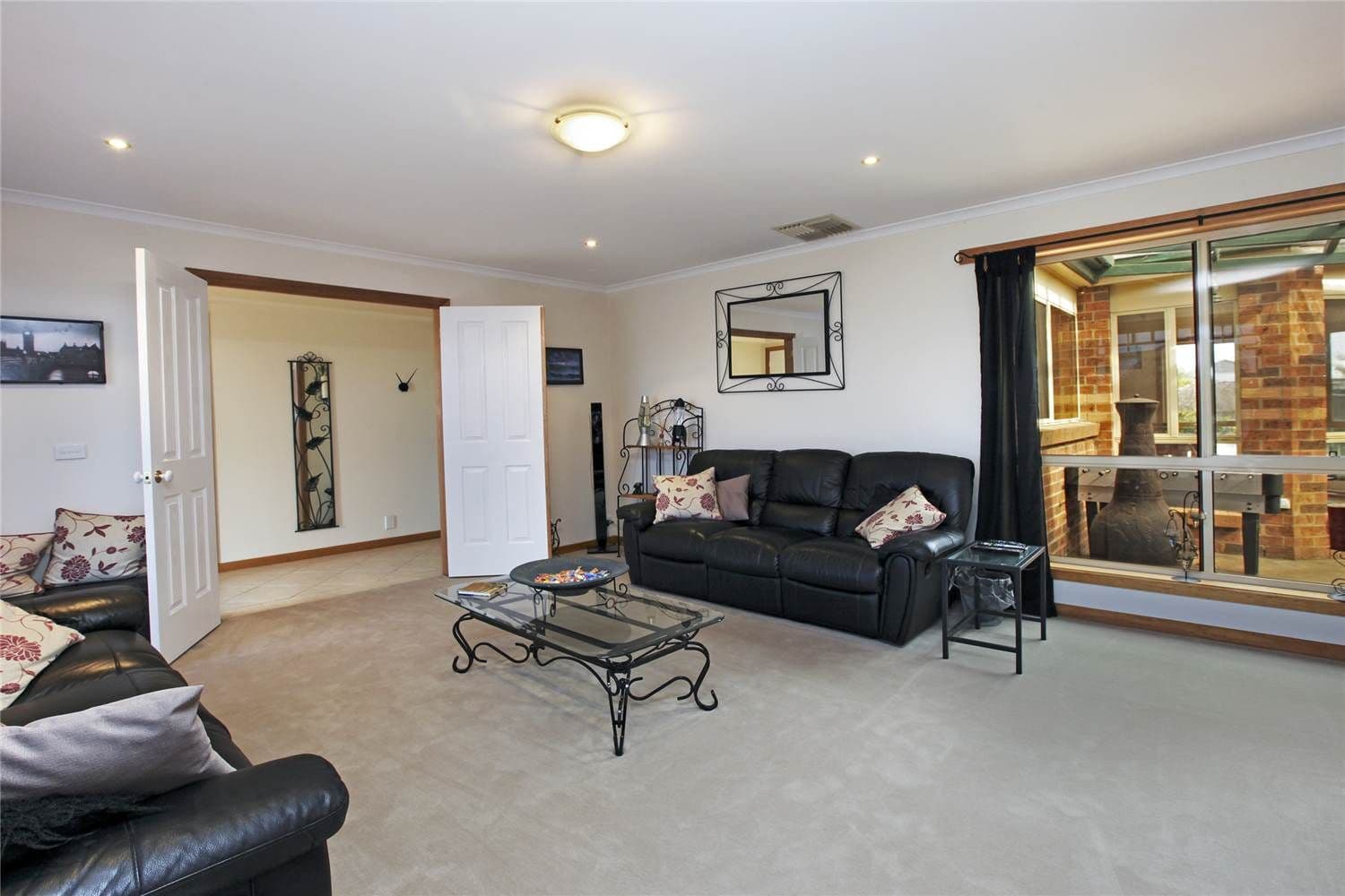 12 Birdwood Court, LARA VIC 3212, Lara - Thumbnail 2