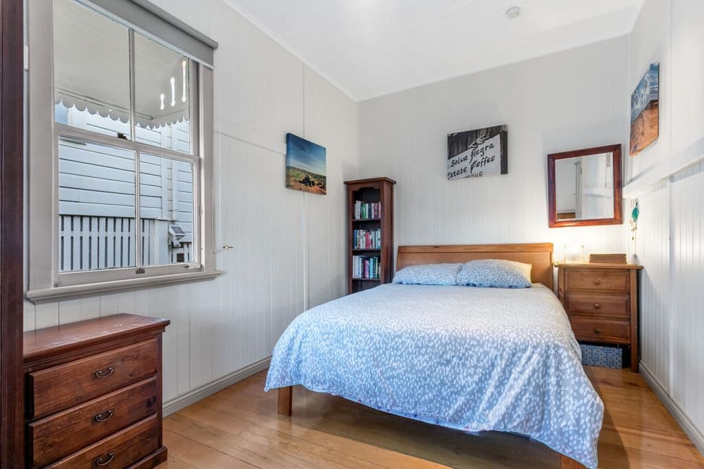 26 Surrey Street, Red Hill QLD 4059, Red Hill - Thumbnail 6