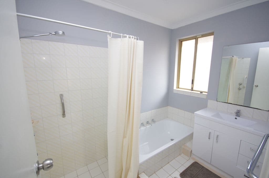 33 Snowberry Retreat, Mirrabooka WA 6061, Mirrabooka - Thumbnail 8