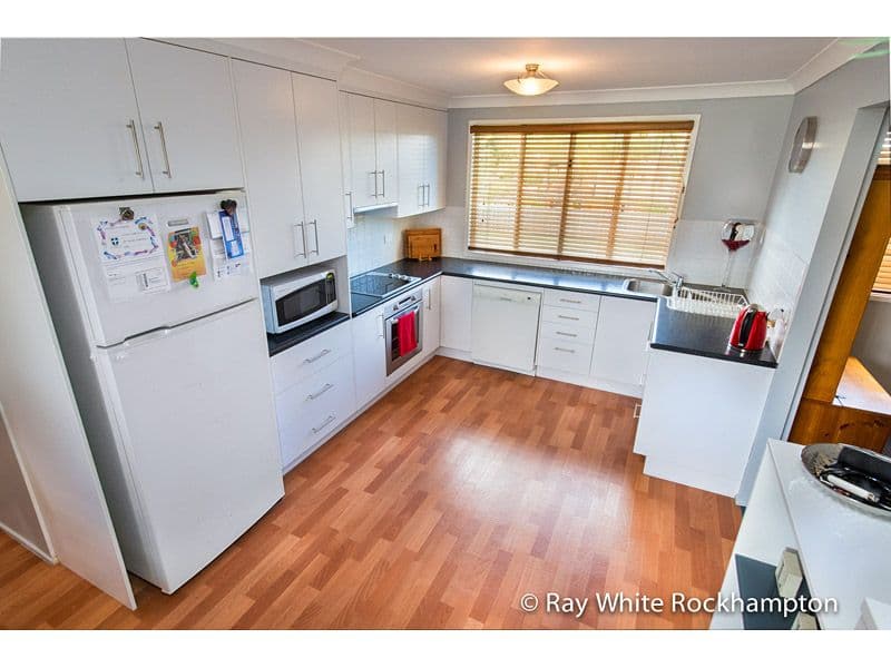 1 Halligan Crescent, Norman Gardens QLD 4701, Norman Gardens - Thumbnail 2