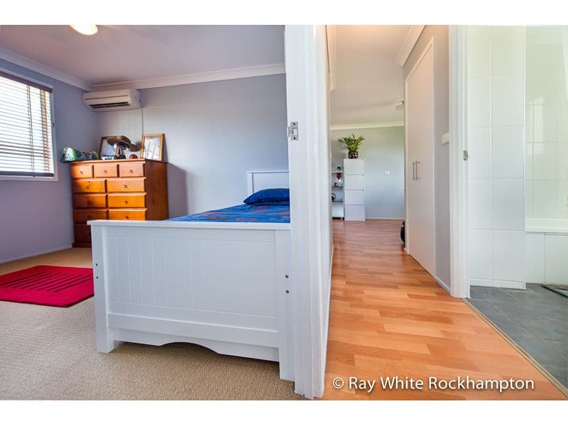 1 Halligan Crescent, Norman Gardens QLD 4701, Norman Gardens - Thumbnail 8