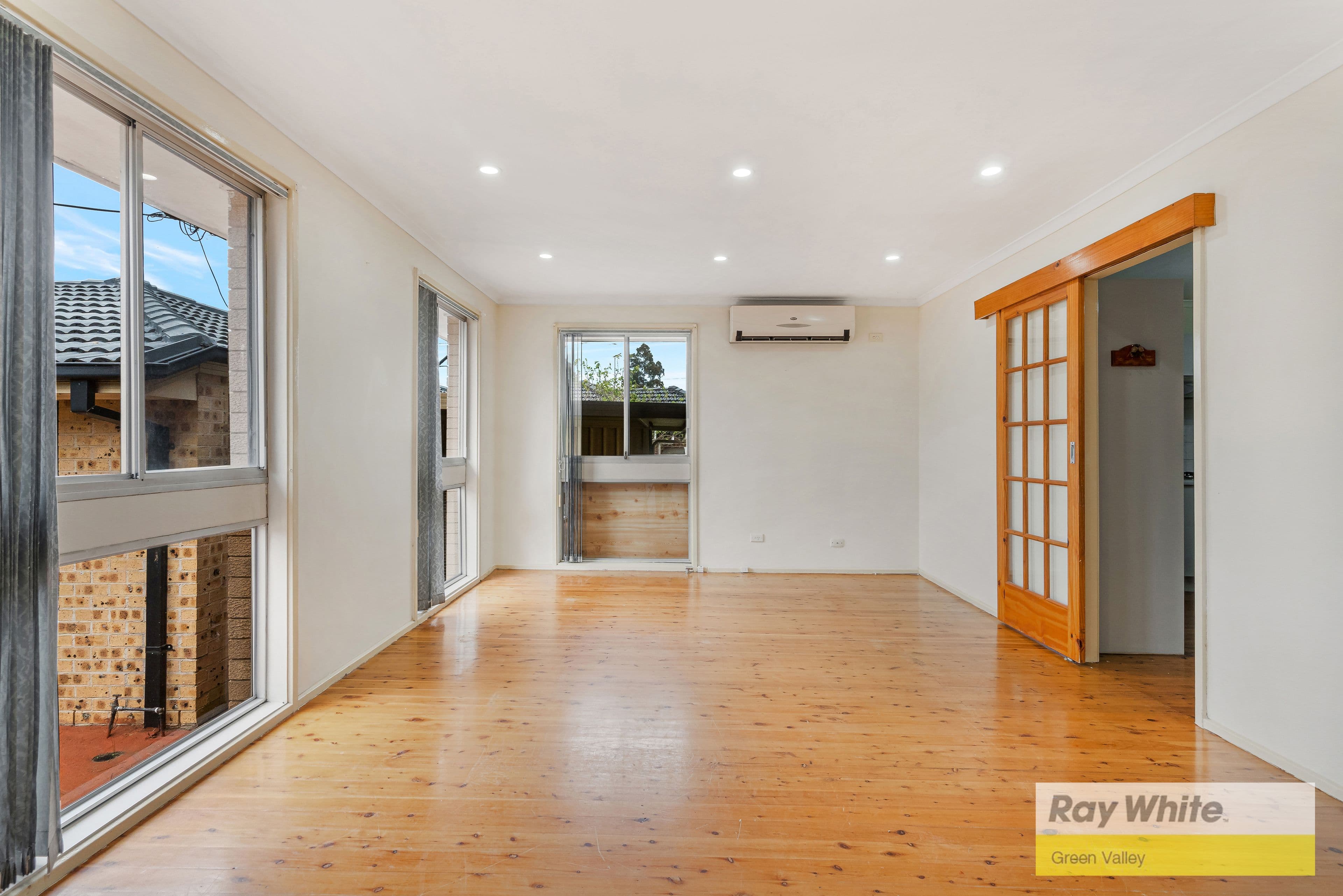 101 Oliveri Crescent, Green Valley NSW 2168, Green Valley - Thumbnail 3