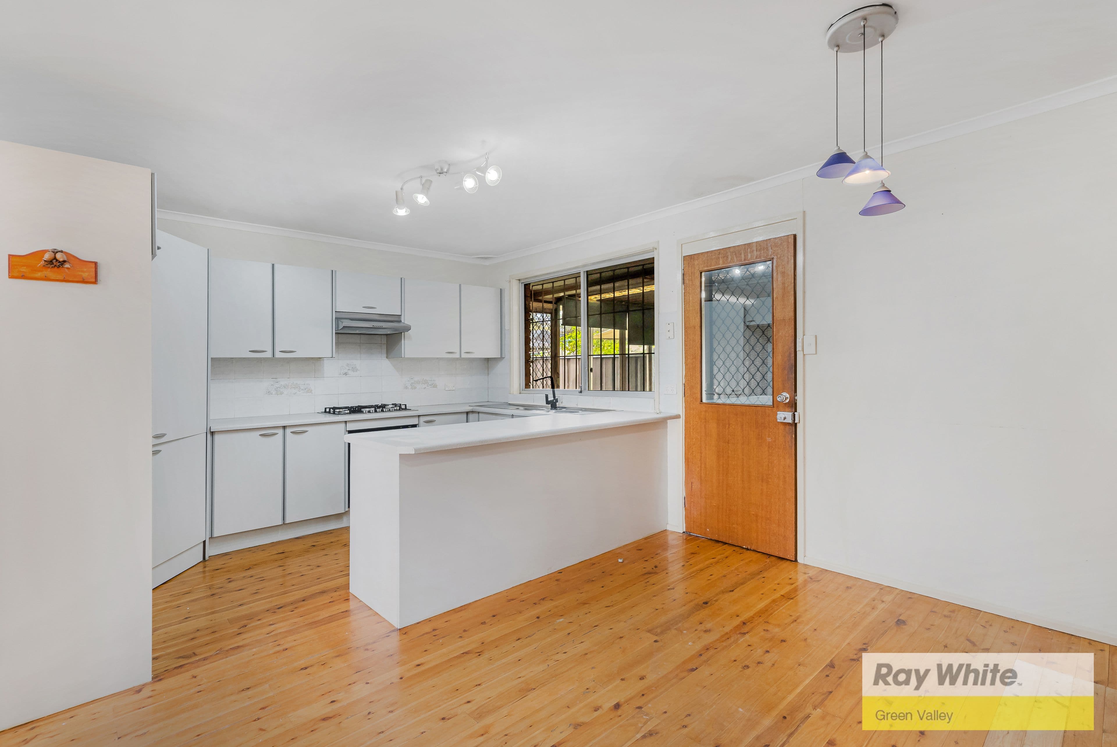 101 Oliveri Crescent, Green Valley NSW 2168, Green Valley - Thumbnail 6