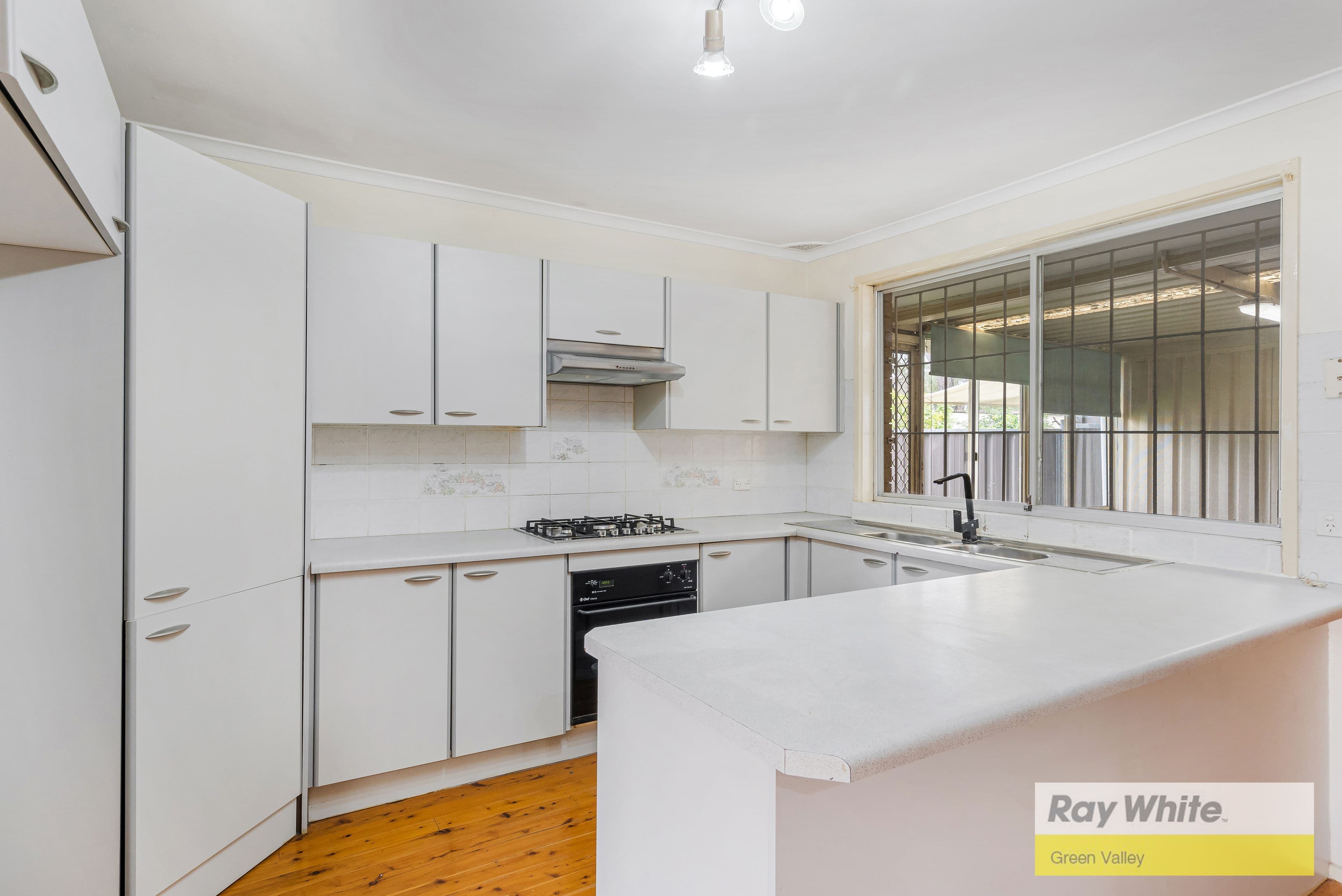 101 Oliveri Crescent, Green Valley NSW 2168, Green Valley - Thumbnail 7