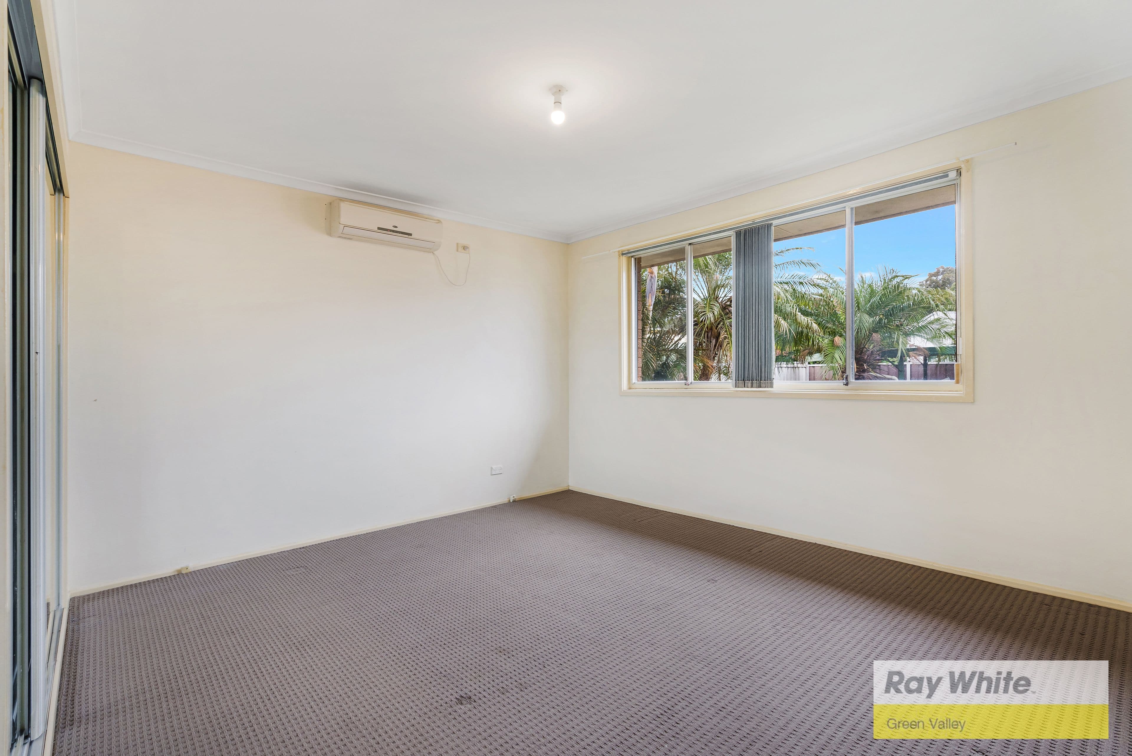 101 Oliveri Crescent, Green Valley NSW 2168, Green Valley - Thumbnail 8