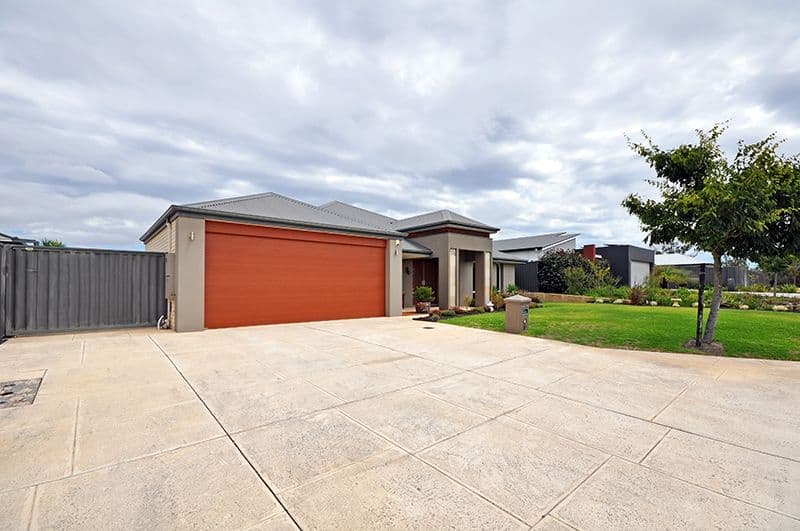 6 Goodison Way, Aveley WA 6069, Aveley - Thumbnail 2