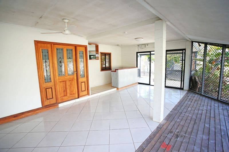 20 Ellimatta Avenue, Cranbrook QLD 4814, Cranbrook - Thumbnail 2