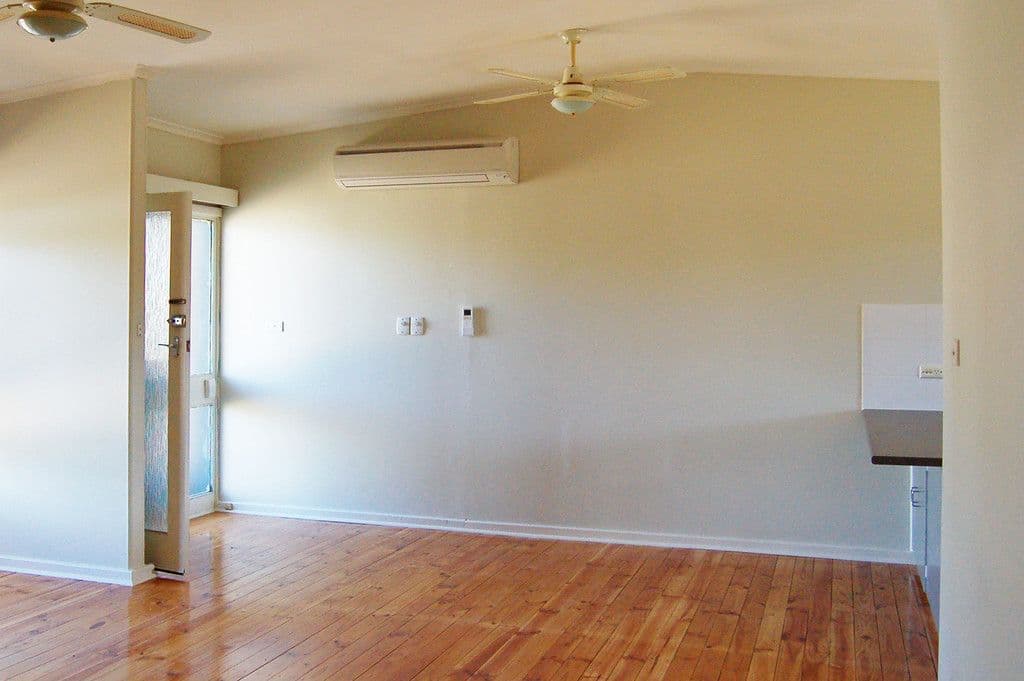 15 Willochra Street, Largs North SA 5016, Largs North - Thumbnail 2