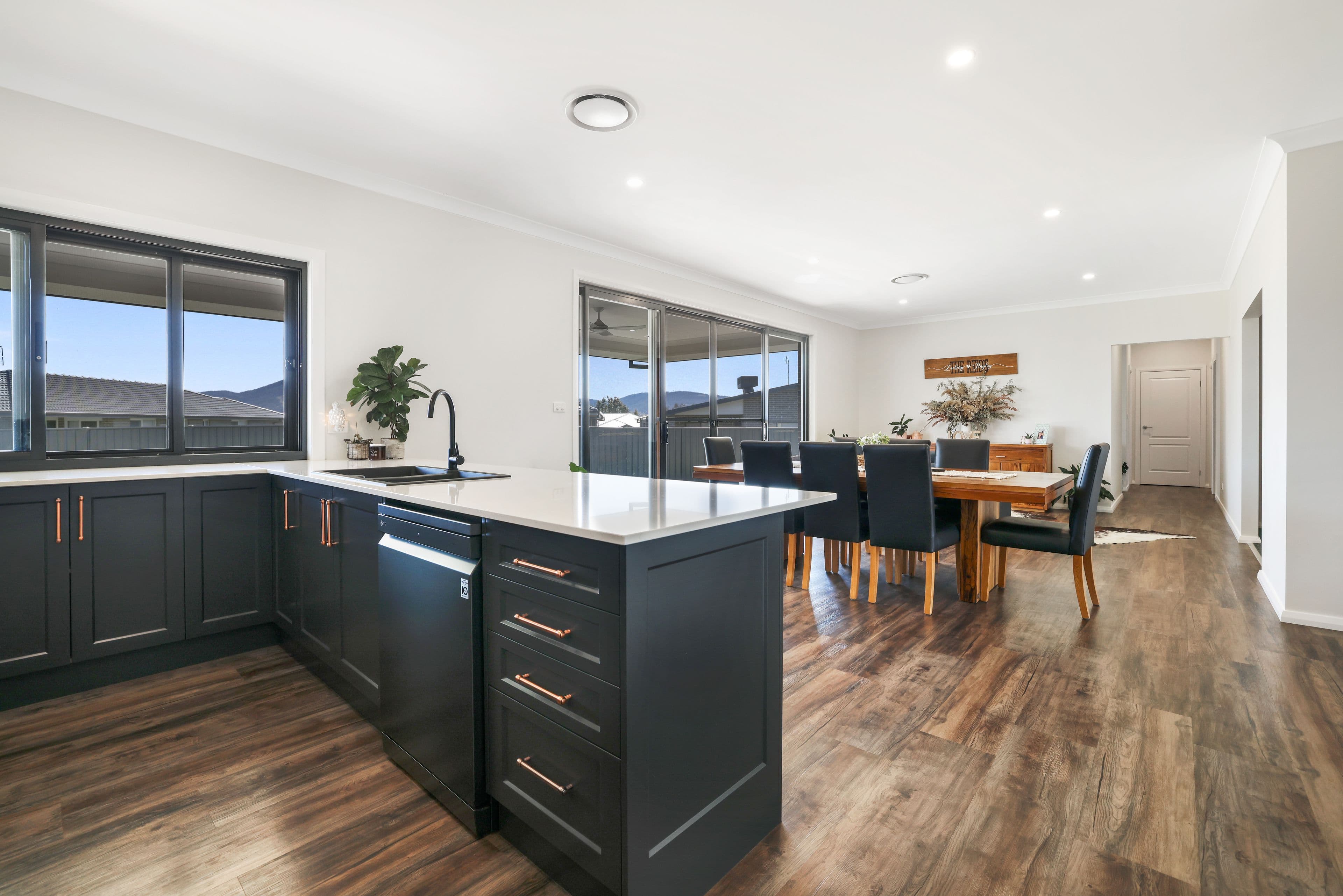 1 Moloney Court, Berwick - Thumbnail 4