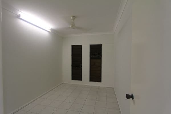 33 Esplanade, BALGAL BEACH QLD 4816, Balgal Beach - Thumbnail 7