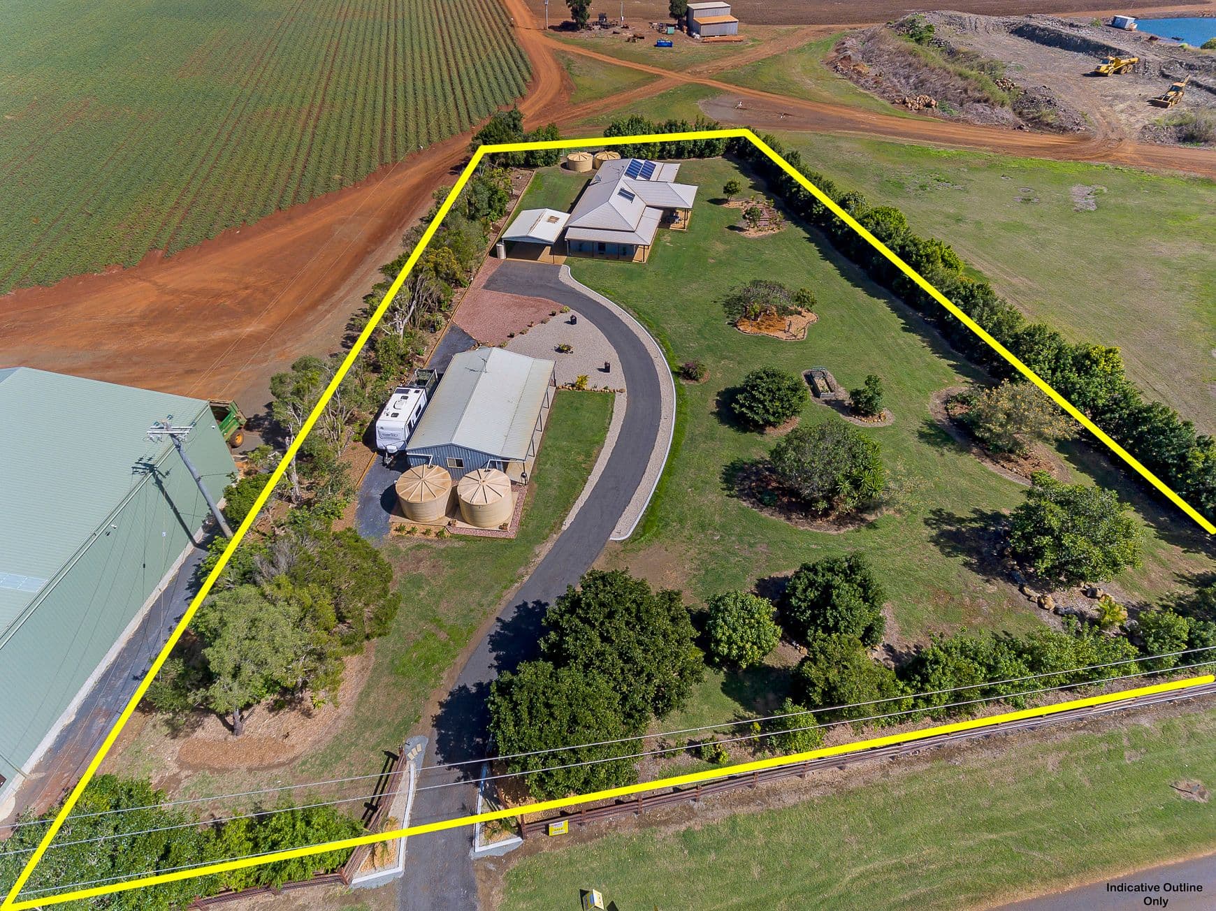 180 Seaview Road, Qunaba QLD 4670, Qunaba - Thumbnail 3