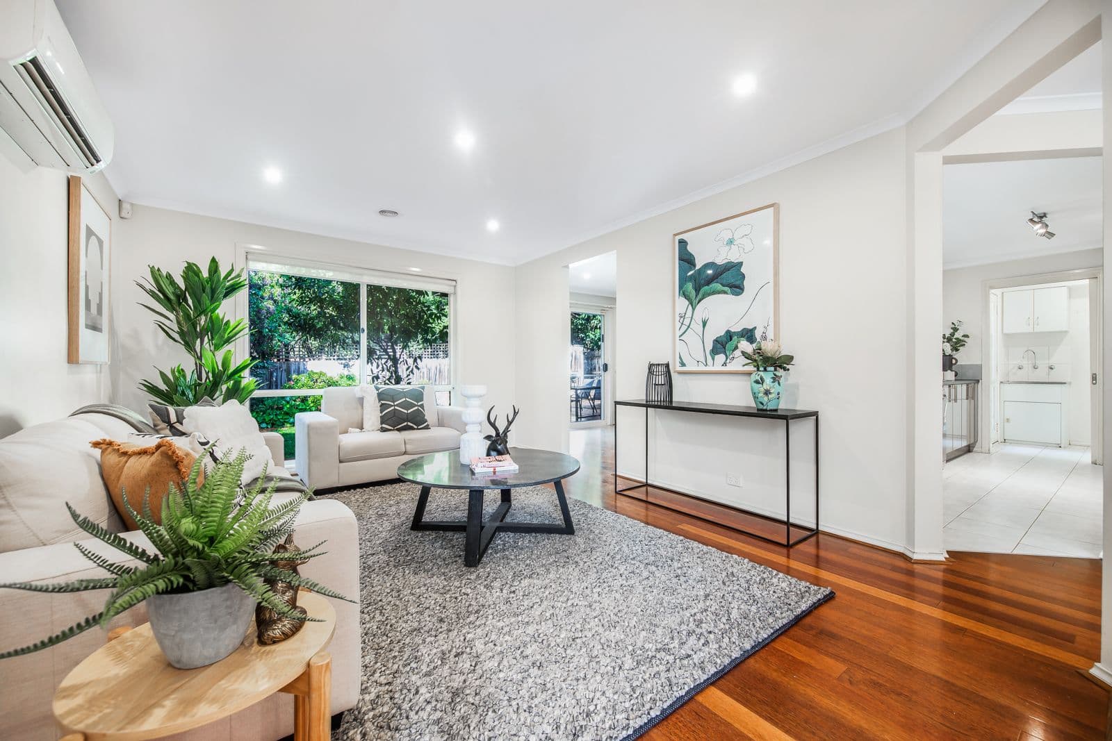 43 Silverwood Way, Glen Waverley VIC 3150, Glen Waverley - Thumbnail 4
