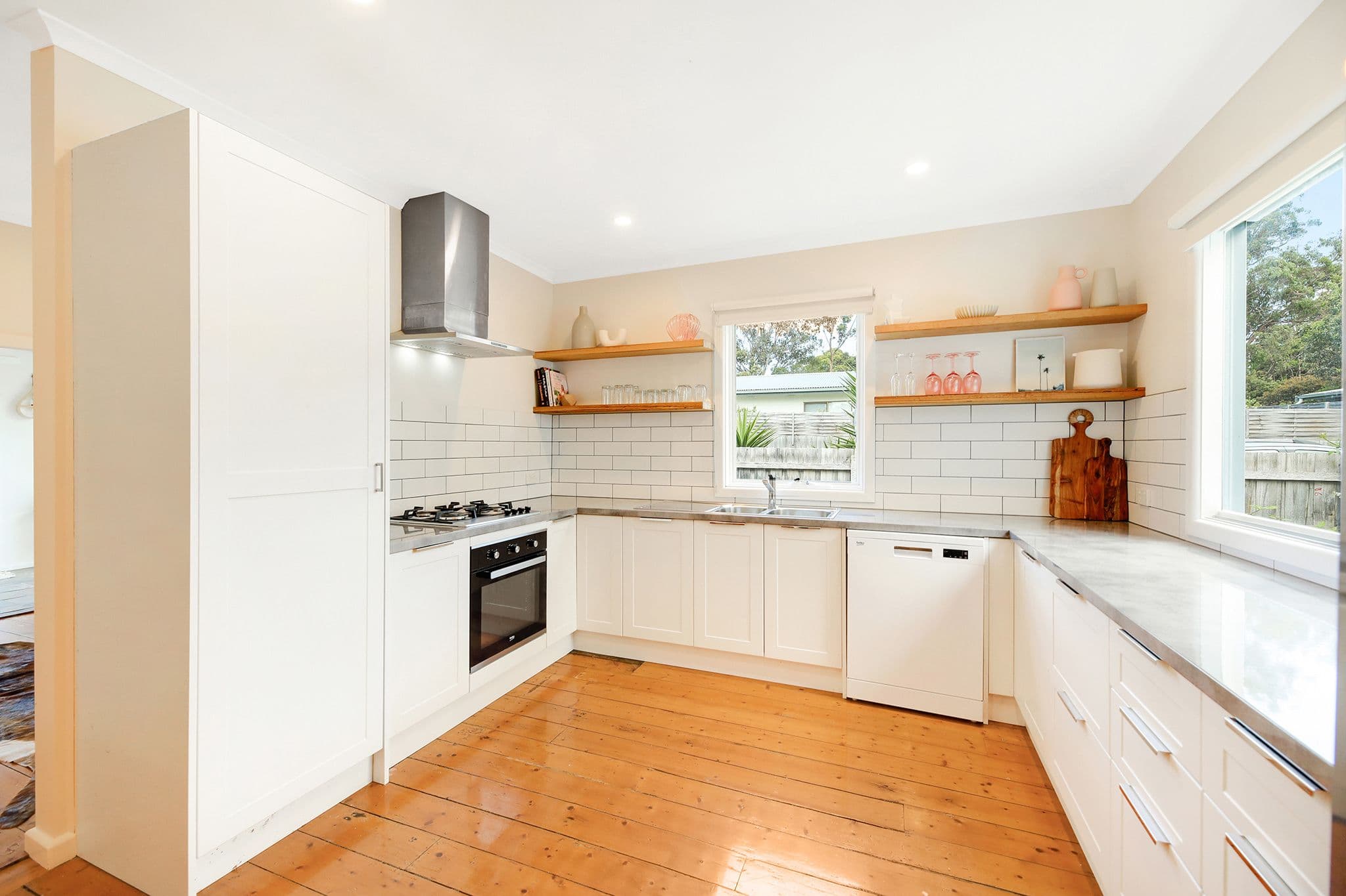 44 Toorak Road, Inverloch VIC 3996, Inverloch - Thumbnail 2