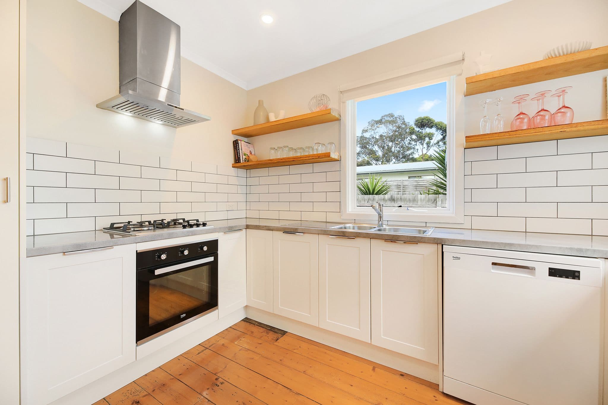 44 Toorak Road, Inverloch VIC 3996, Inverloch - Thumbnail 3