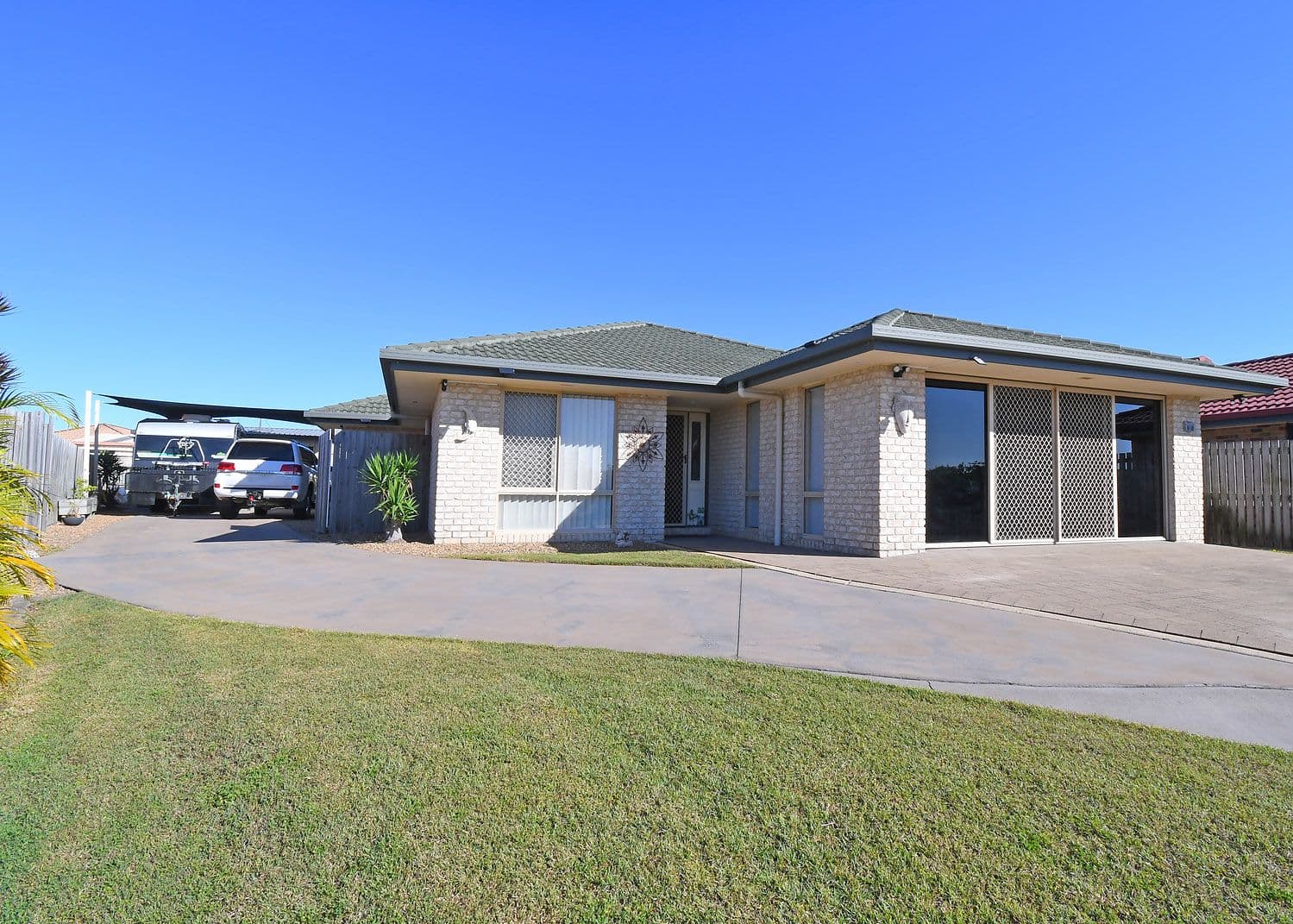 7 Abbey Court, Kawungan QLD 4655, Kawungan - Image 1