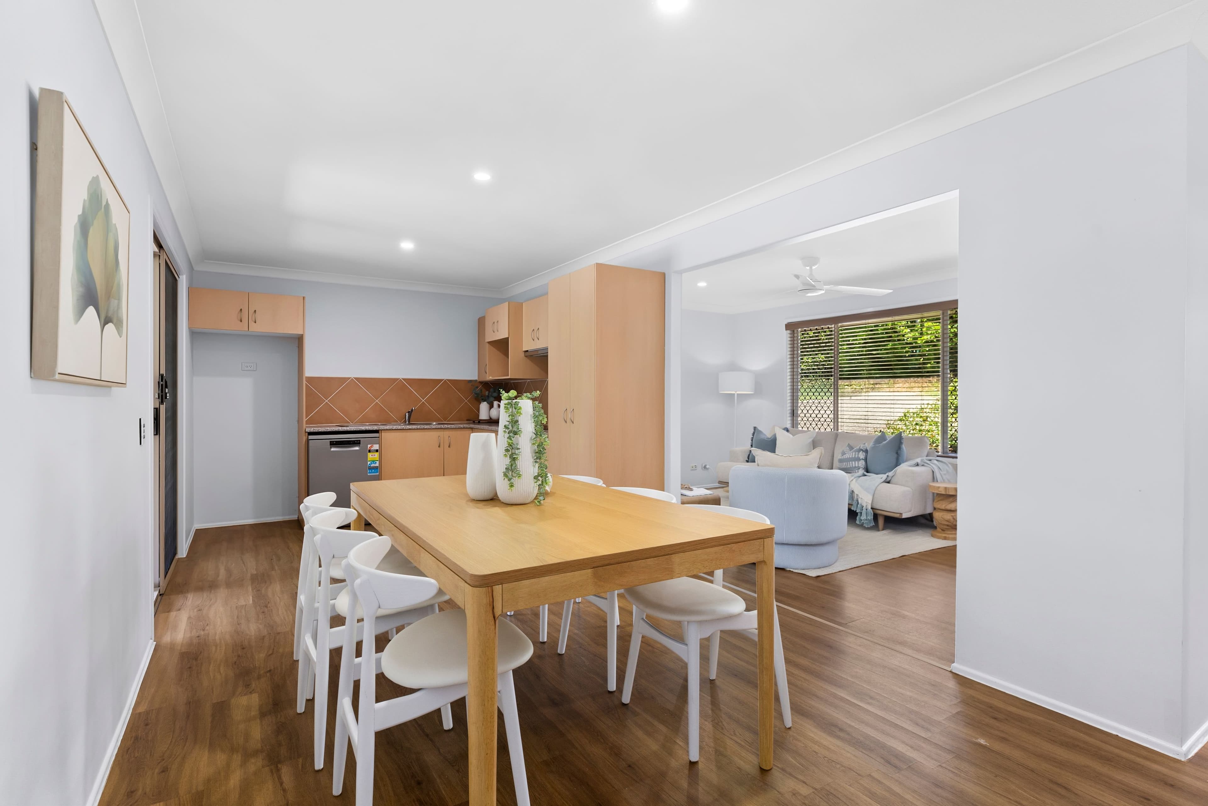 3 Glenvale Court, Everton Hills QLD 4053, Everton Hills - Thumbnail 2