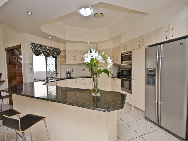 3 Lacerta Avenue, ROBINA QLD 4226, Robina - Thumbnail 7