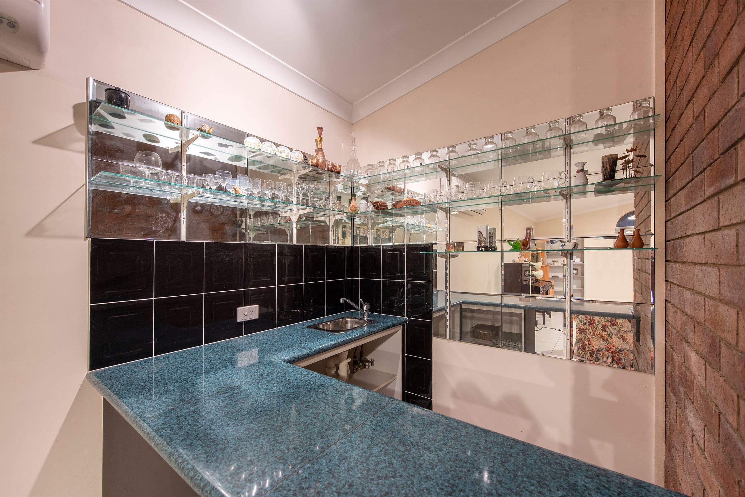 19 Norell Place, Eight Mile Plains QLD 4113, Eight Mile Plains - Thumbnail 6