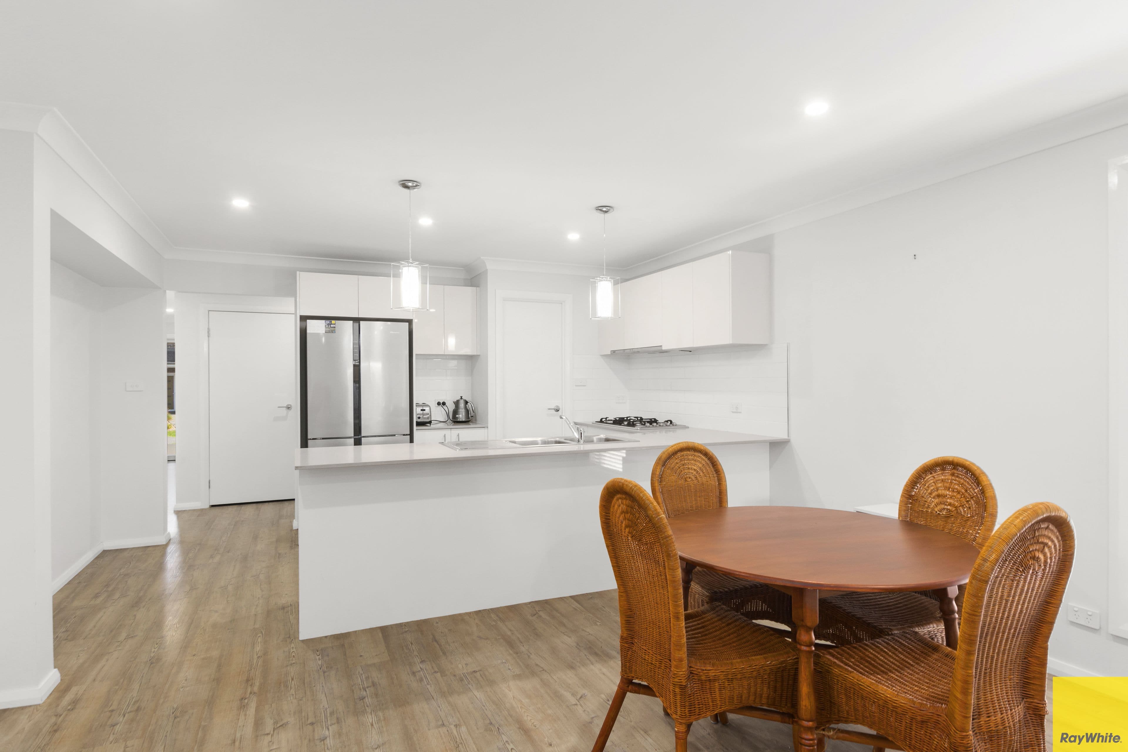 8 Vivian Street, Kembla Grange NSW 2526, Kembla Grange - Thumbnail 3