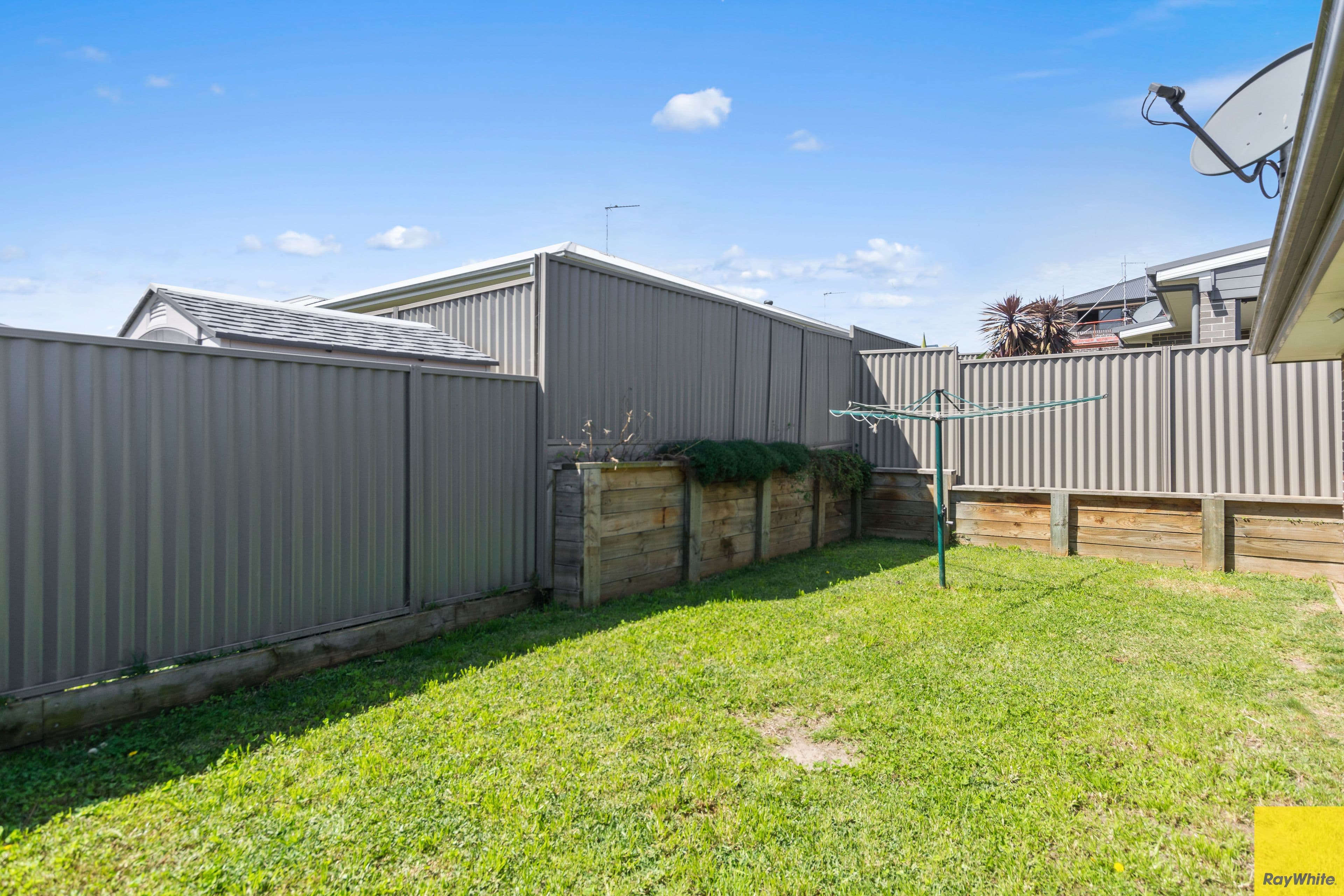 8 Vivian Street, Kembla Grange NSW 2526, Kembla Grange - Thumbnail 8
