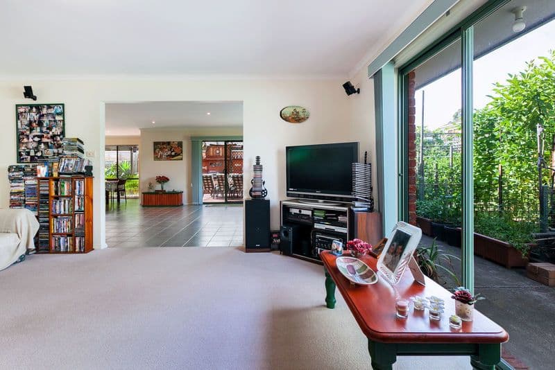 11 Axa Way, SOUTH MORANG VIC 3752, South Morang - Thumbnail 5