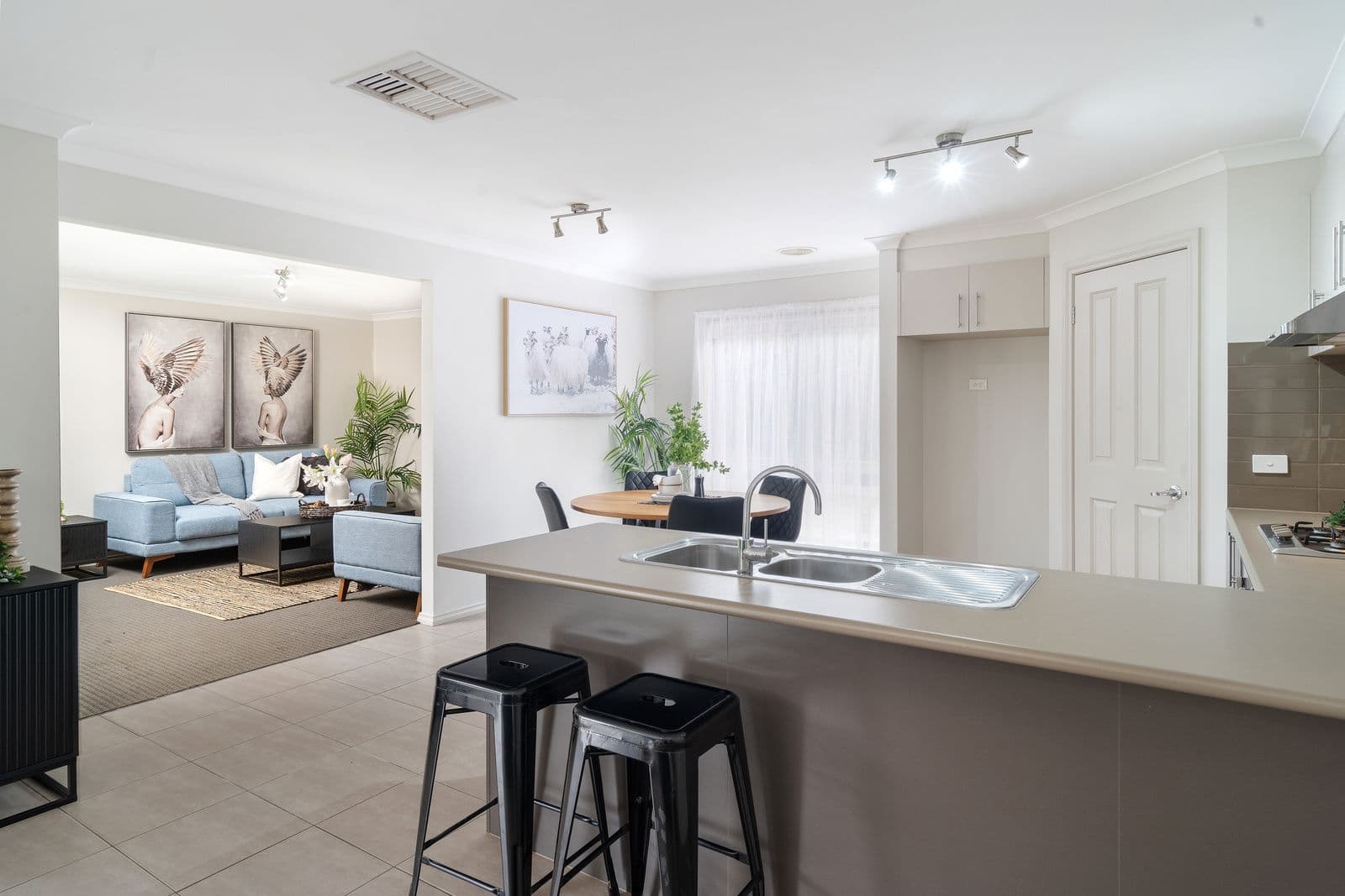16 Hegarty Place, Maddingley VIC 3340, Maddingley - Thumbnail 8