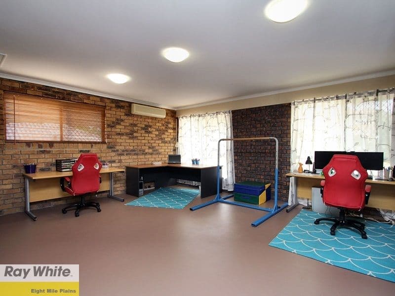 23 Oakleaf Street, Eight Mile Plains QLD 4113, Eight Mile Plains - Thumbnail 2
